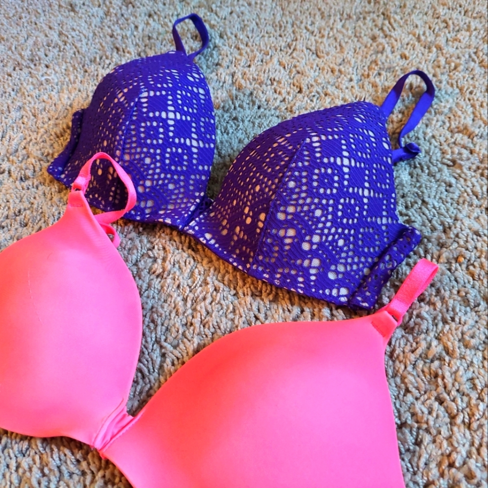 PINK Victoria Secret 32C bra purple lace/ hot pink